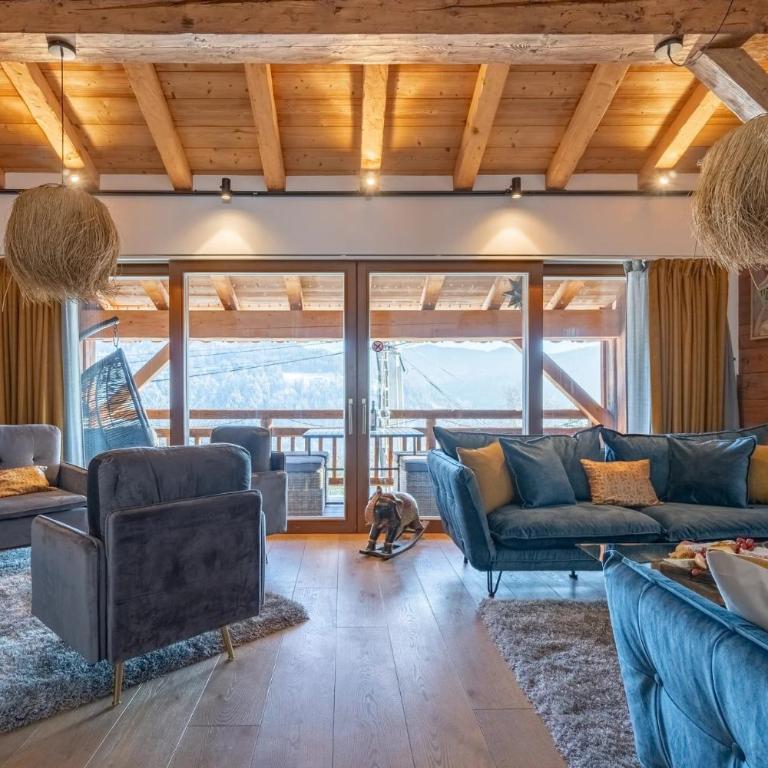 Chalet Abeille 12 Guests • Hot Tub • Free Ski Bus - Chalet Superior - 9
