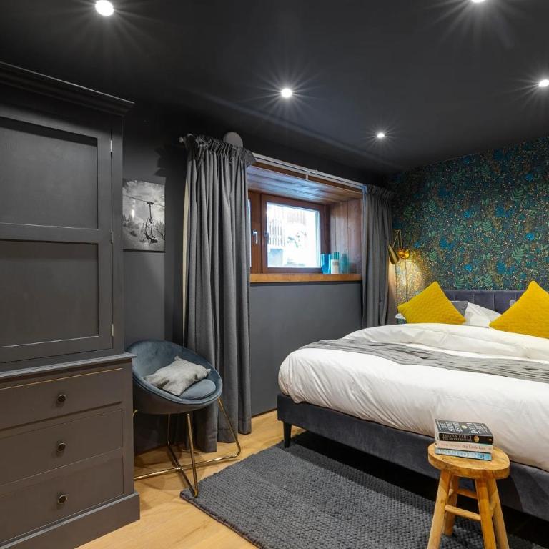 Chalet Abeille 12 Guests • Hot Tub • Free Ski Bus - Chalet Superior - 25