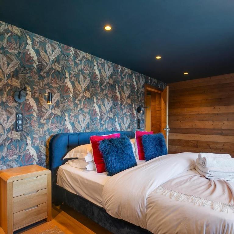 Chalet Abeille 12 Guests • Hot Tub • Free Ski Bus - Chalet Superior - 27