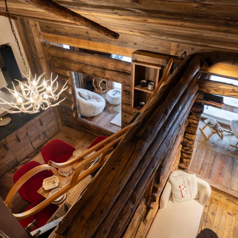 Alpine Majestic Rascard - Unique Mountain Experience with Balcony and panoramic views - Chalet Superior - 3
