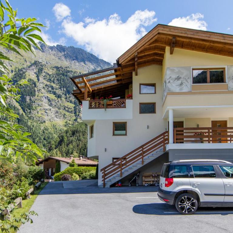 Apart Alpen - Apartment mit 2 Schlafzimmern und Bergblick - 41