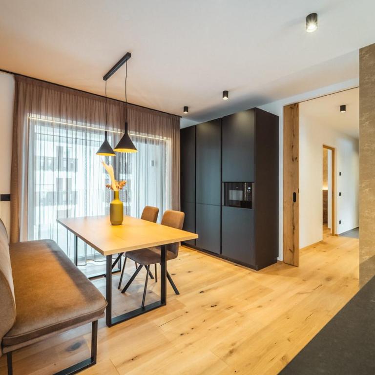 Toni's Apartments - Appartamento Deluxe con 2 Camere da Letto - 1