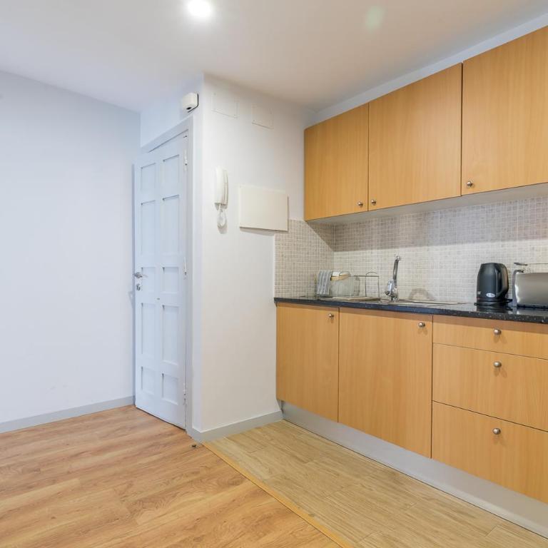 Heima Madrid letras 3A - One-Bedroom Apartment - 12