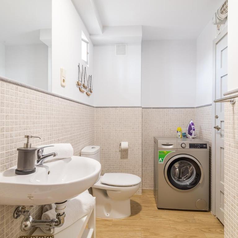 Heima Madrid letras 3A - One-Bedroom Apartment - 15