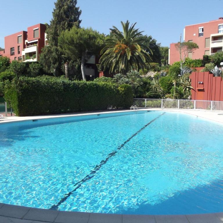 Beautiful tranquil apartment close to the sea - Appartement 1 Chambre - 13