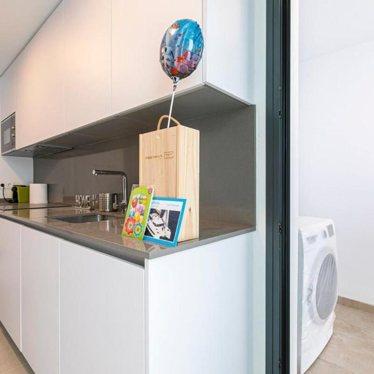 Modern 3-Bed Boho Retreat for a Stylish Escape - Three-Bedroom Apartment - 12