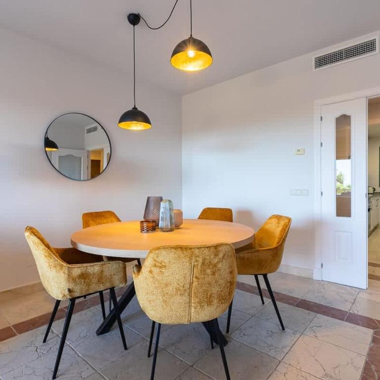 Cozy living space near scenic golf greens! - Apartamento de 2 dormitorios - 4