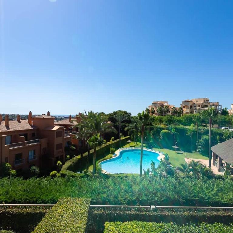 Cozy living space near scenic golf greens! - Apartamento de 2 dormitorios - 33