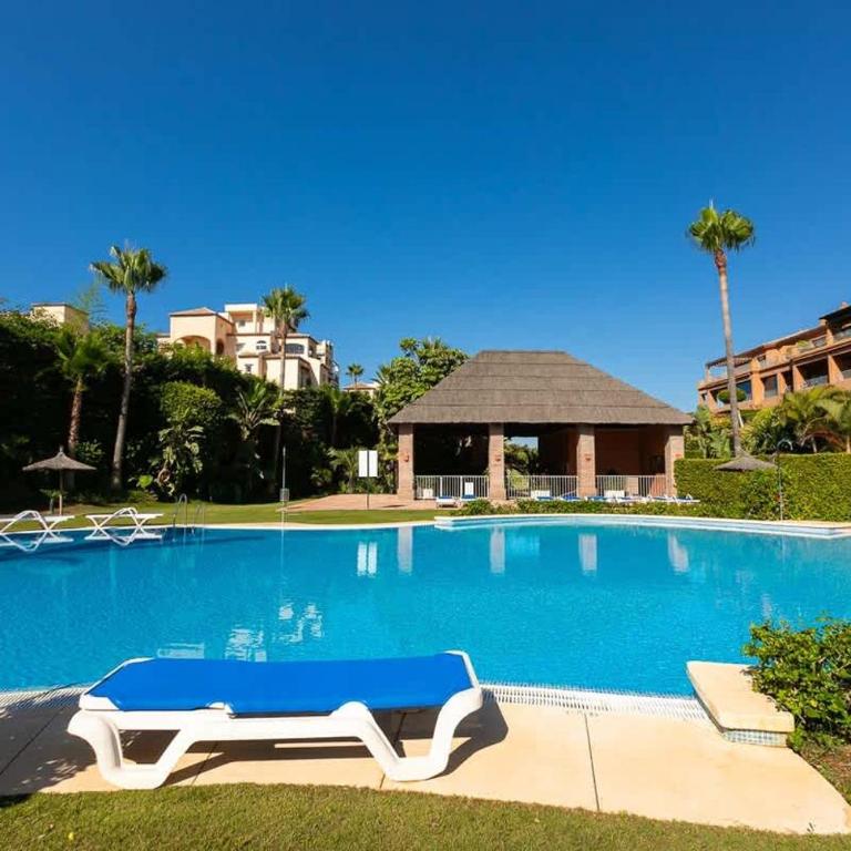 Cozy living space near scenic golf greens! - Apartamento de 2 dormitorios - 40