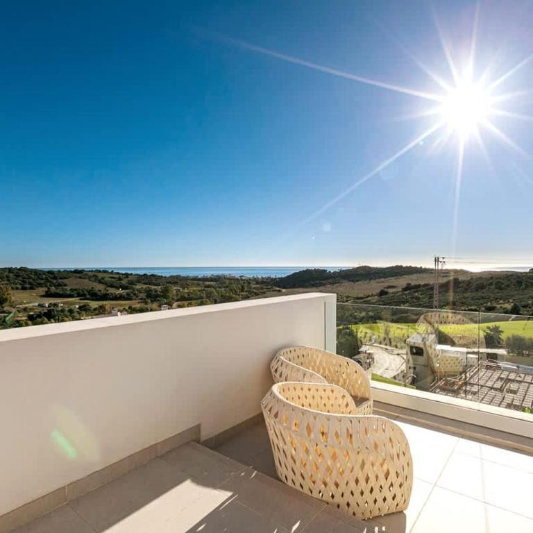 Duplex Penthouse with Sea Views, Steps to Golf - Apartamento de 3 dormitorios - 47