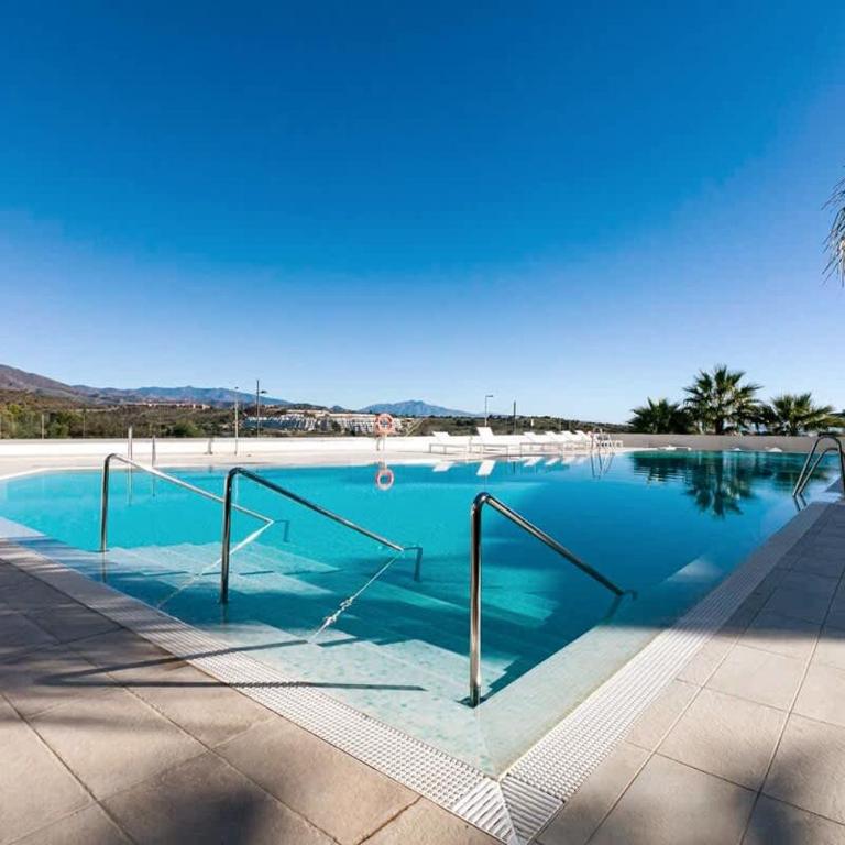 Duplex Penthouse with Sea Views, Steps to Golf - Apartamento de 3 dormitorios - 52