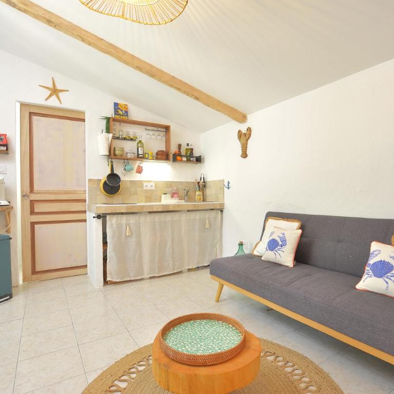 VILLA LES SALINES Maison de Vacances au Grau du Roi - Studio with Terrace - 8
