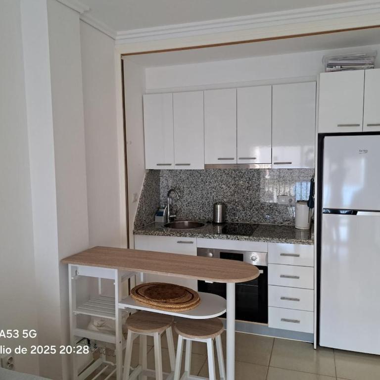 Bonito apartamento junto al mar - Apartment with Sea View - 13