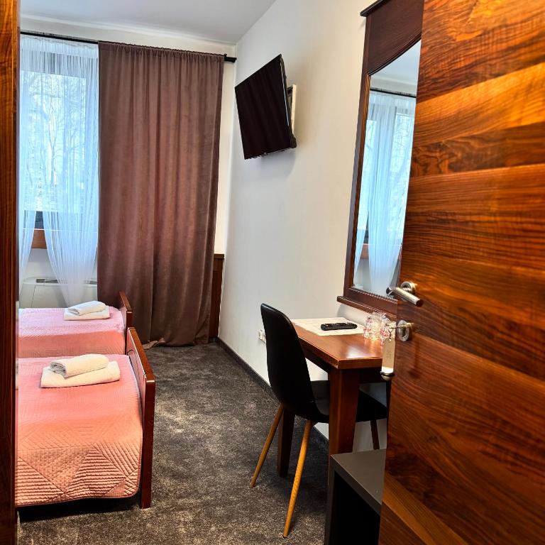 Hotel Paviljon - Twin Room - 1