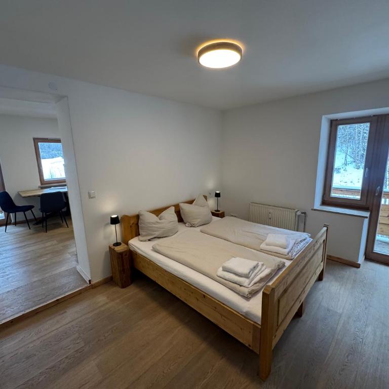 Erlebniswelt Fantenberg - Apartment mit 1 Schlafzimmer, Balkon und Bergblick - 2