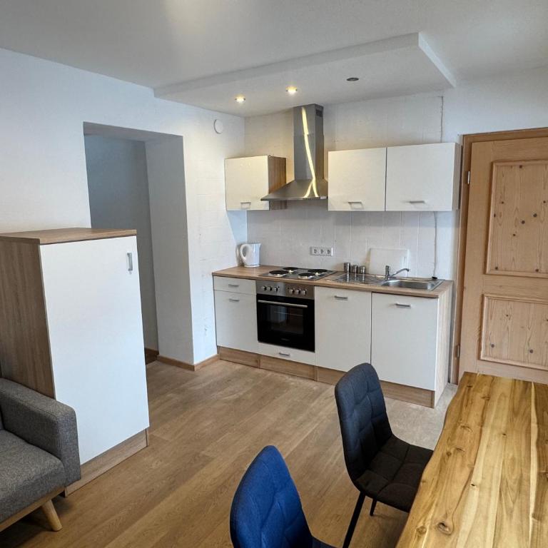 Erlebniswelt Fantenberg - Apartment mit 1 Schlafzimmer, Balkon und Bergblick - 3