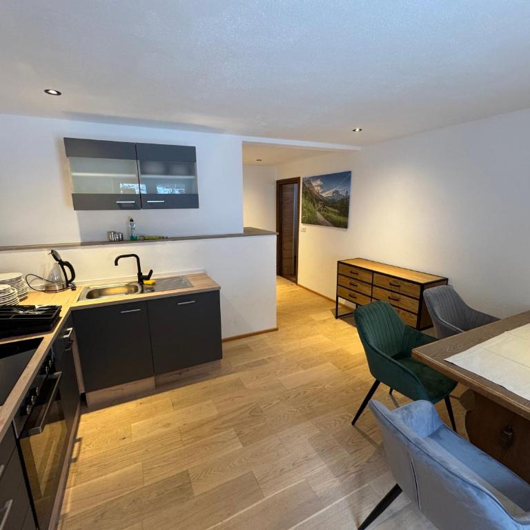 Erlebniswelt Fantenberg - Apartment mit 2 Schlafzimmern und Aussicht - 10