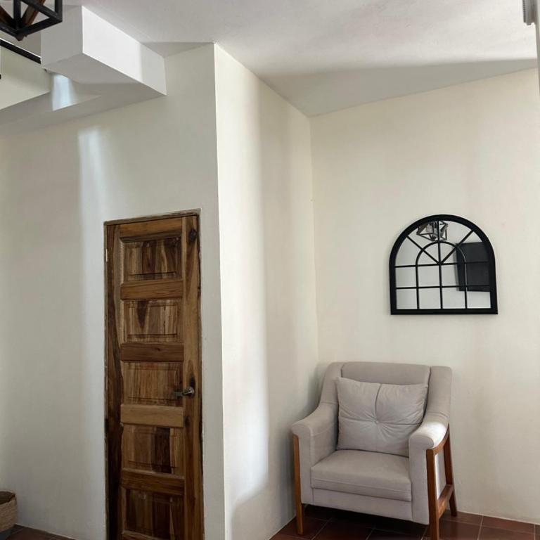 Ecusalinas26 - One-Bedroom House - 1