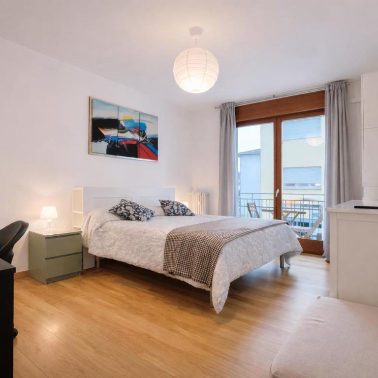 Exclusive - 7 guests - Wi-Fi - near the center - Appartamento con 3 Camere da Letto - 4