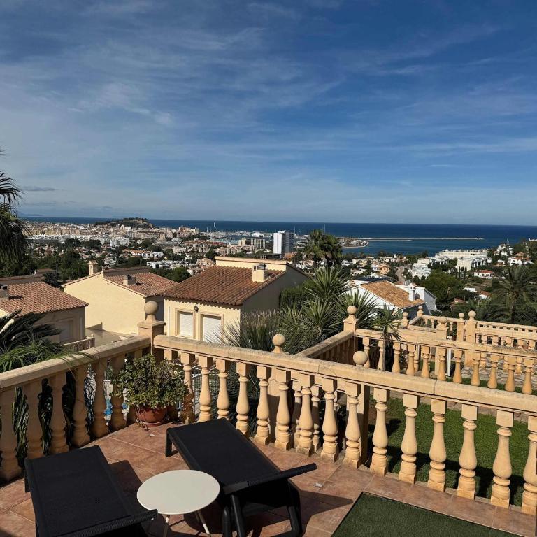Beachnear terraced house with wonderful sea-views - Apartamento - 51