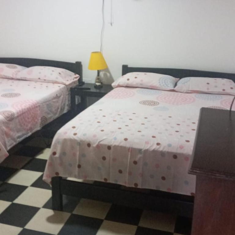 Hospedaje Santa Bárbara - Habitación Doble - 2 camas - 3