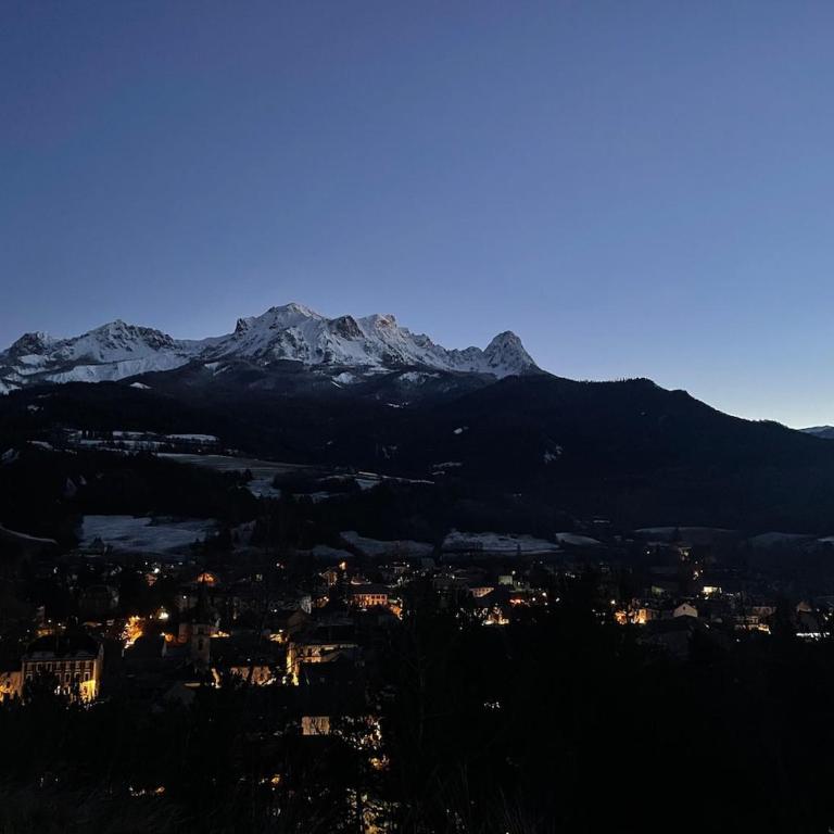 Appart 5 personnes, Barcelonnette, Lac serre-ponçon, vallée Ubaye - Appartamento con 1 Camera da Letto - 40