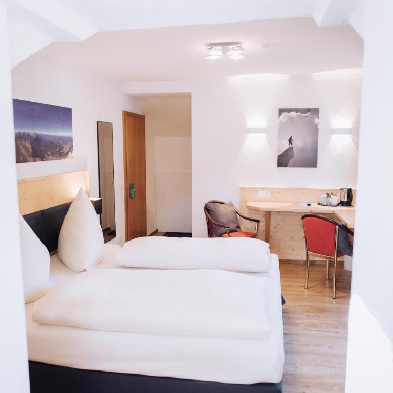 Pension Bavaria - Doppelzimmer - 14