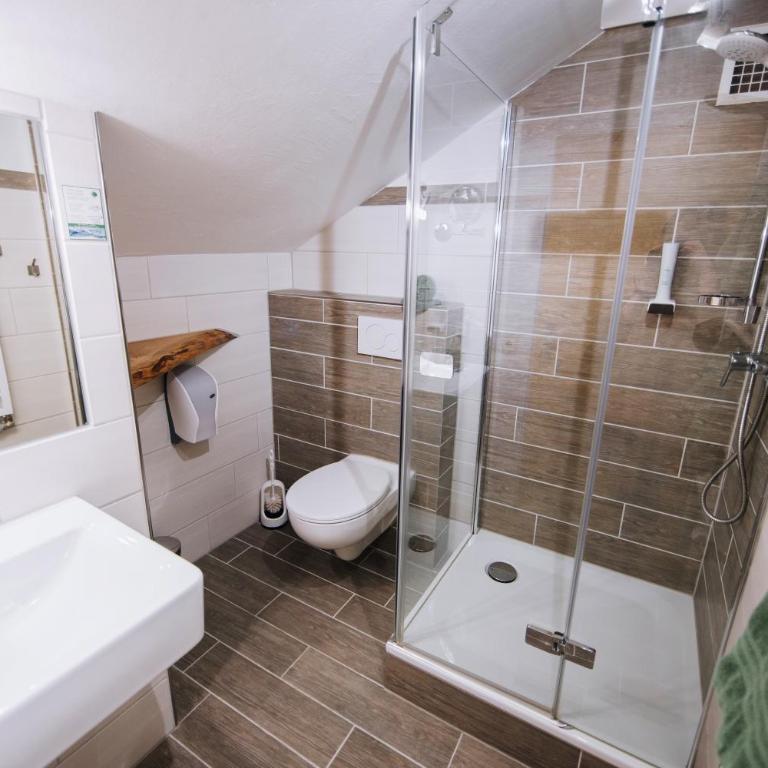 Pension Bavaria - Doppelzimmer - 22