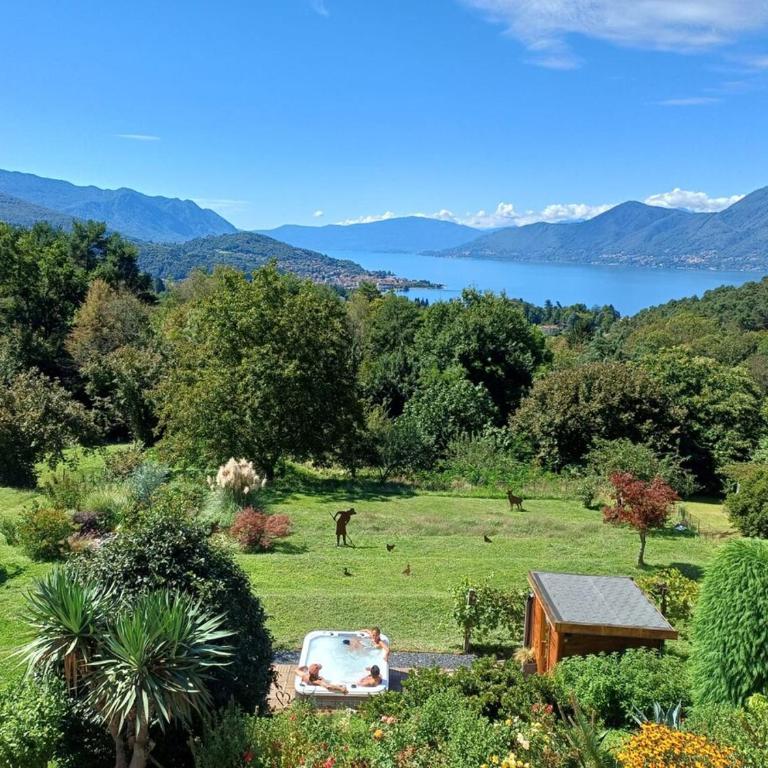 Casa Fiorita, Luino, il tempo rallenta tra lago e fiori - Casa con 2 Camere da Letto - 1