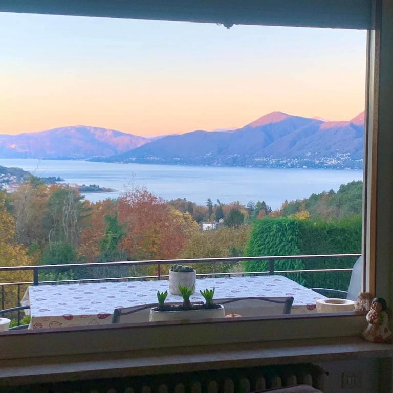 Casa Fiorita, Luino, il tempo rallenta tra lago e fiori - Casa con 2 Camere da Letto - 2