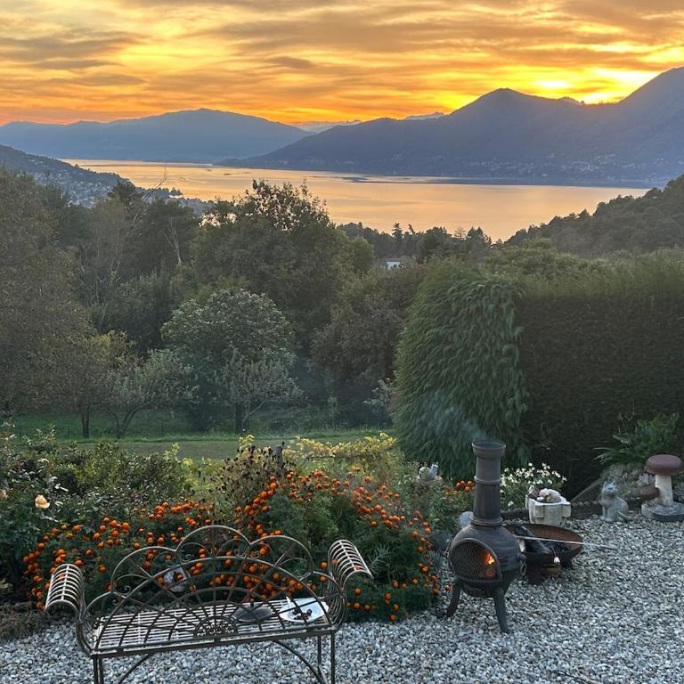 Casa Fiorita, Luino, il tempo rallenta tra lago e fiori - Casa con 2 Camere da Letto - 32