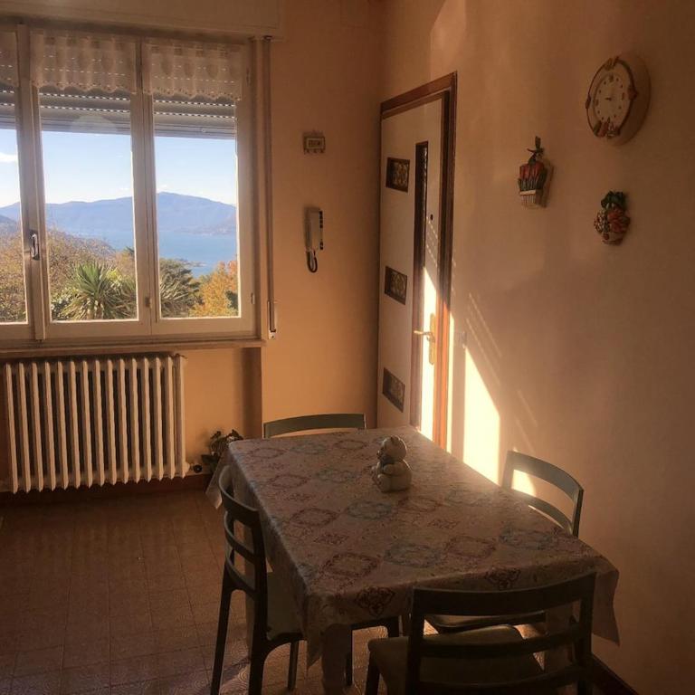 Casa Fiorita, Luino, il tempo rallenta tra lago e fiori - Casa con 2 Camere da Letto - 40