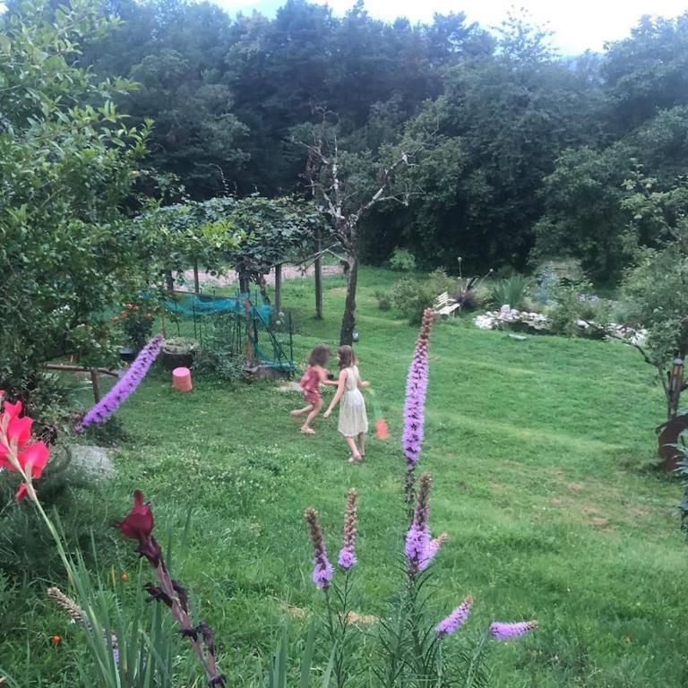 Casa Fiorita, Luino, il tempo rallenta tra lago e fiori - Casa con 2 Camere da Letto - 55