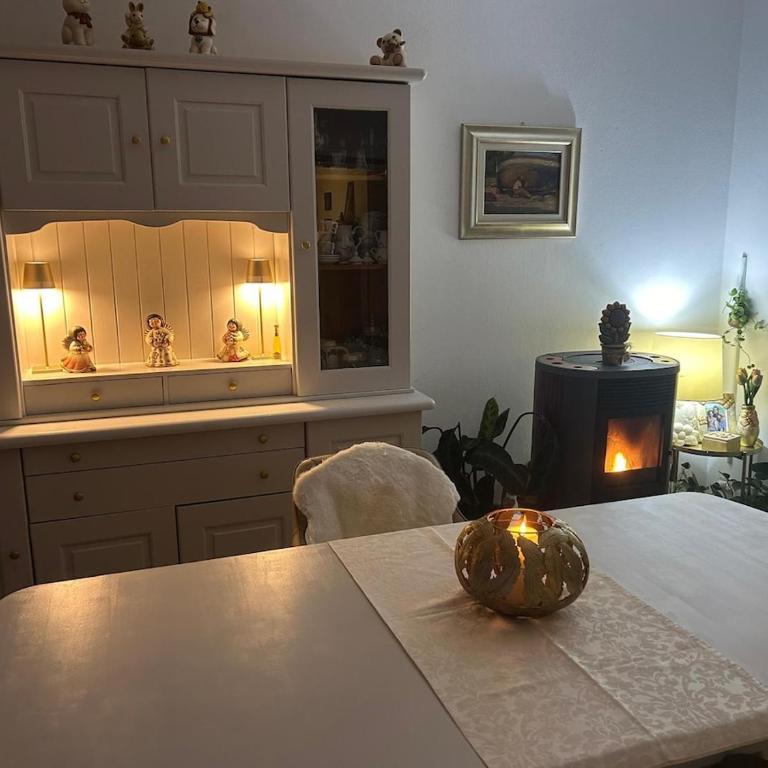 Casa Fiorita, Luino, il tempo rallenta tra lago e fiori - Casa con 2 Camere da Letto - 74