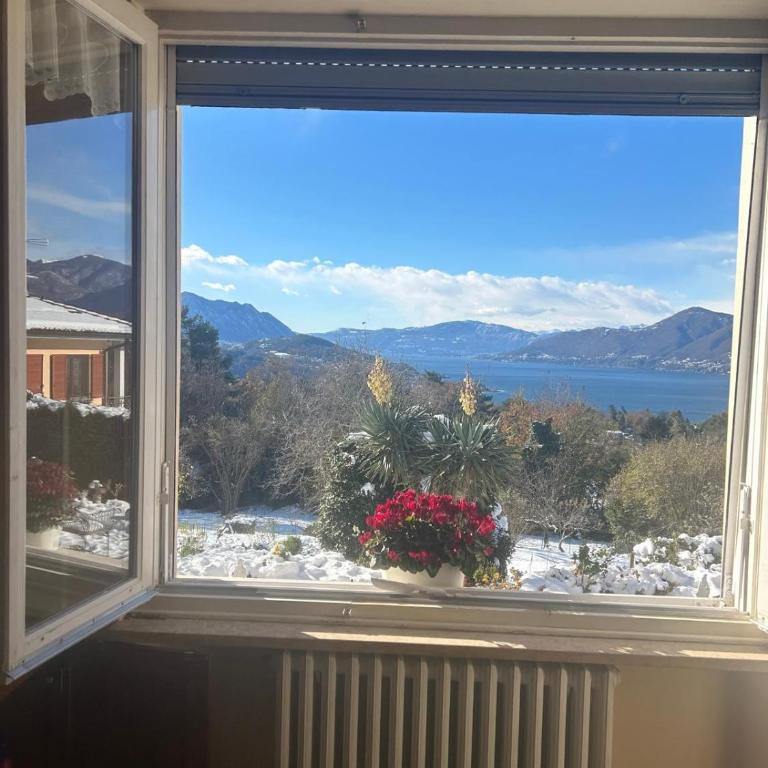 Casa Fiorita, Luino, il tempo rallenta tra lago e fiori - Casa con 2 Camere da Letto - 93