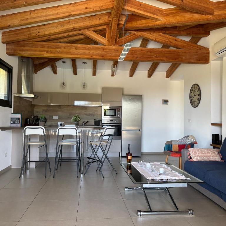 Villa Giulia - Two-Bedroom House - 12