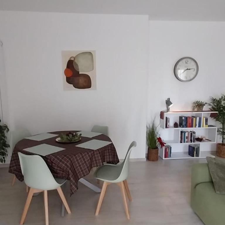 Alloggio turistico CASA VERDE CASA - Appartamento con 2 Camere da Letto - 3