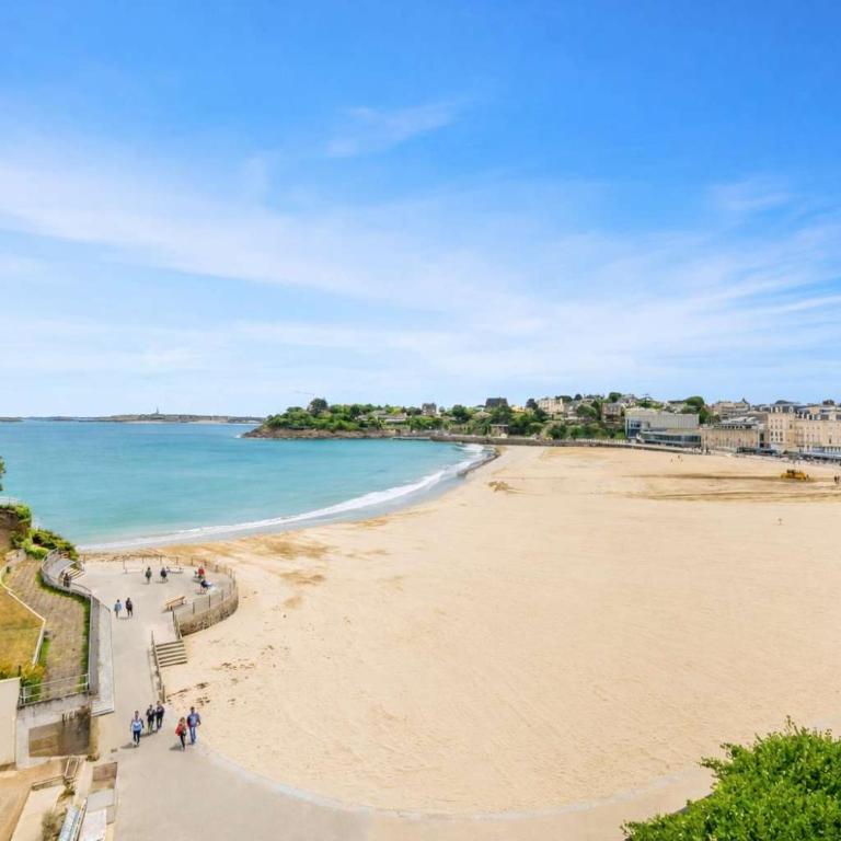 La Terrasse - Vue Mer - au coeur de Dinard - Apartment - 12
