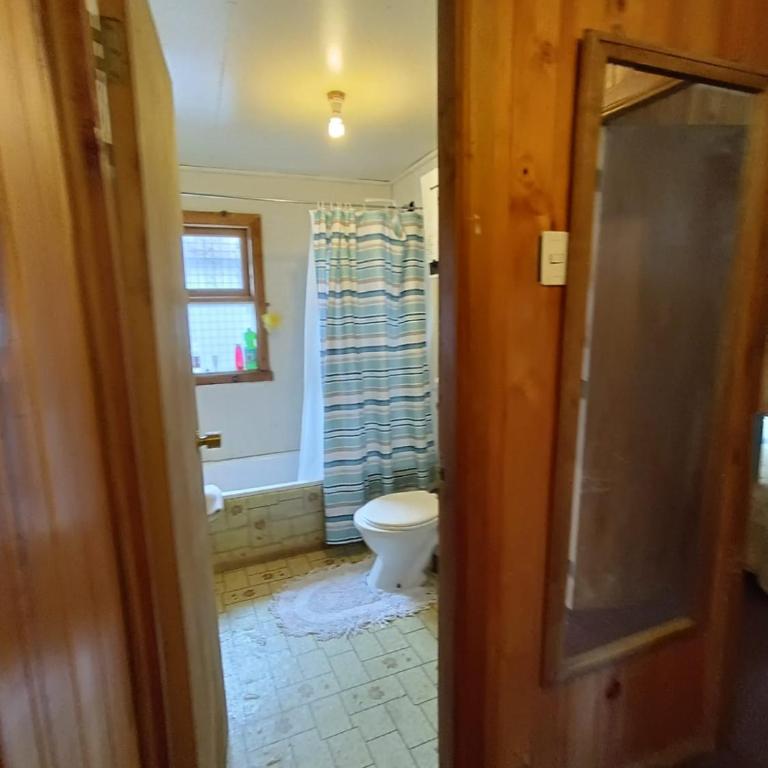Cabin by the day in front of the Pastahue Lagoon - Three-Bedroom House - 3