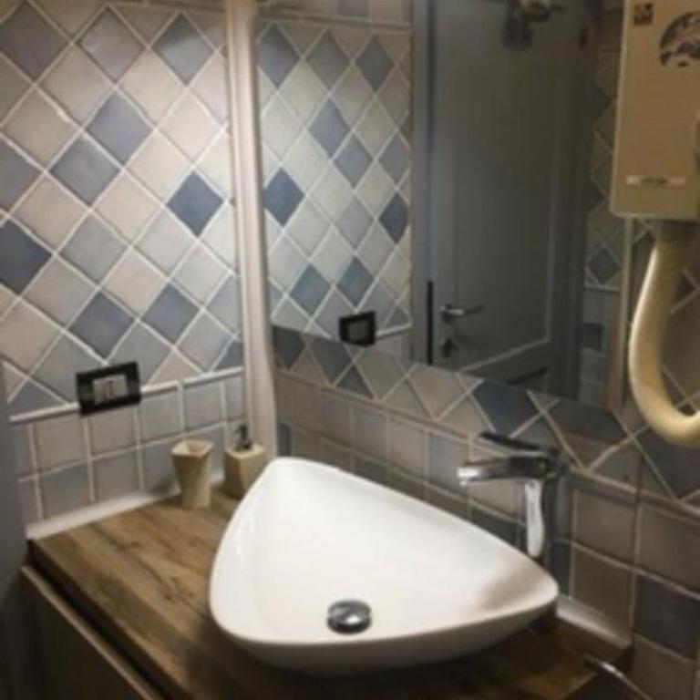 CA' Menica - Appartamento con 1 Camera da Letto - 3