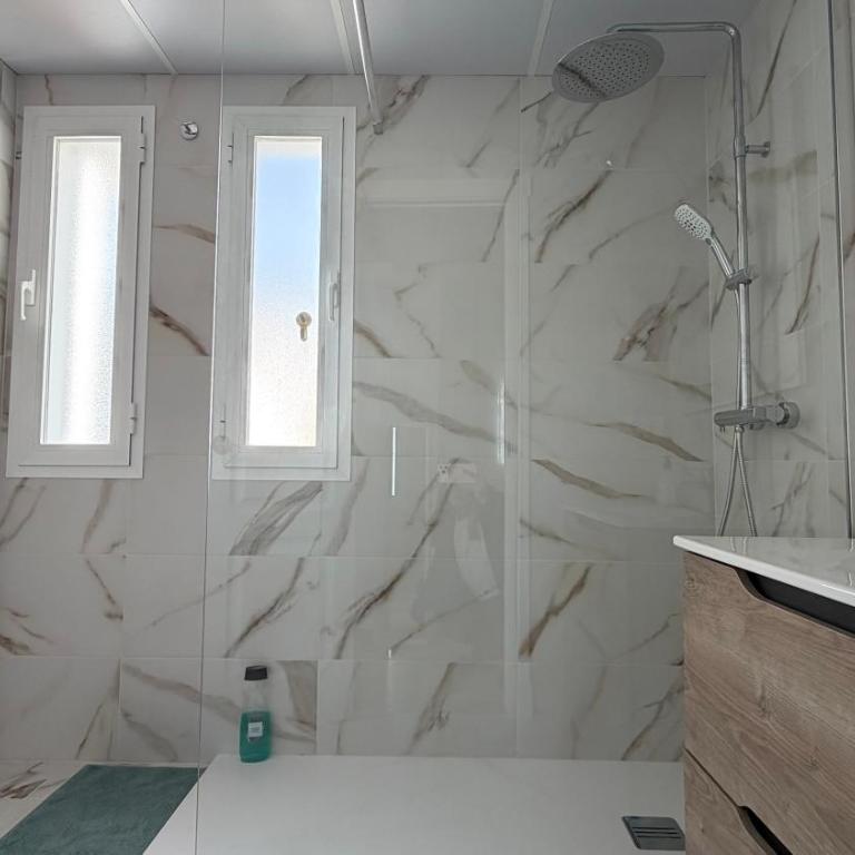 Los Naranjos Design Duplex Penthouse - Three-Bedroom Apartment - 24