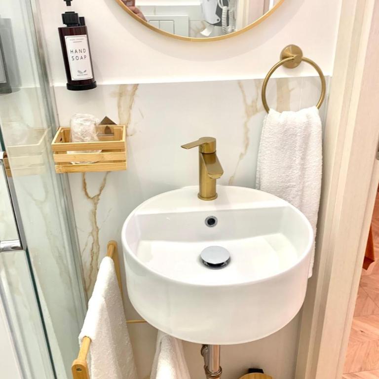 Guest house thats amore roma - Camera Matrimoniale con Bagno Privato - 6