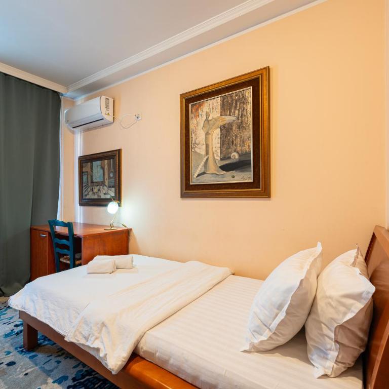 Hotel Bojatours - Double or Twin Room with Balcony - 8