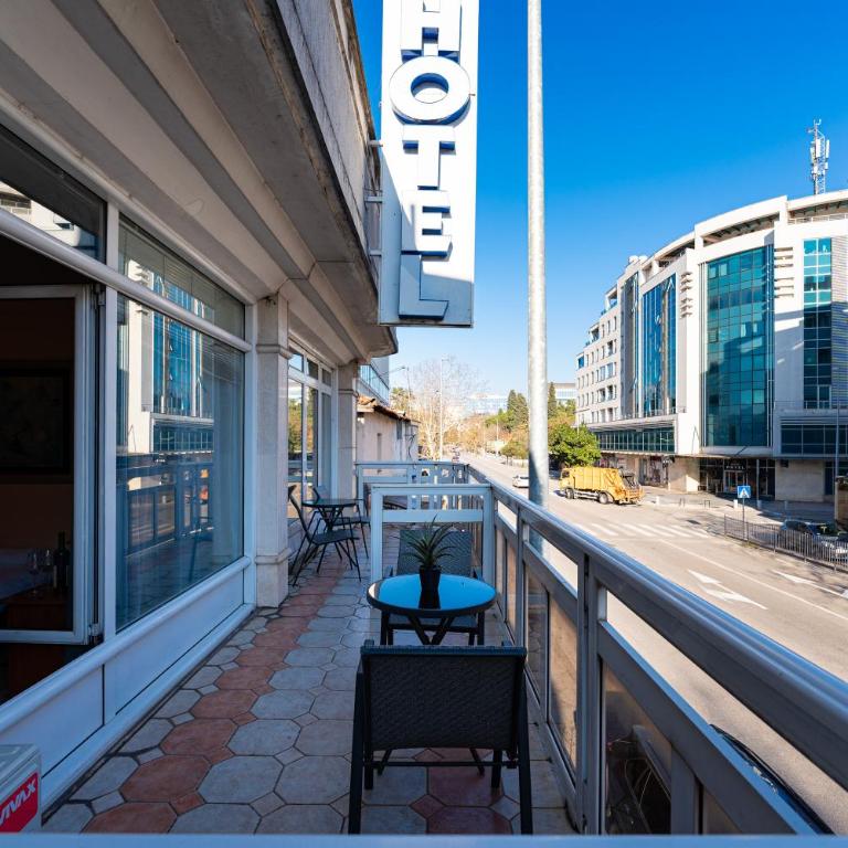 Hotel Bojatours - Double or Twin Room with Balcony - 4
