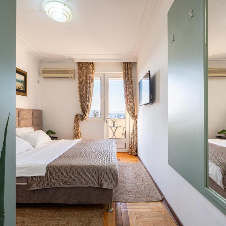 Hotel Bojatours - Double or Twin Room with Balcony - 1