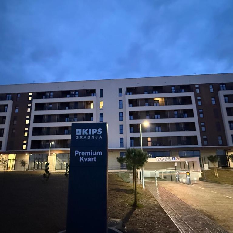 Premium Suites with GARAGE - Apartman - 24