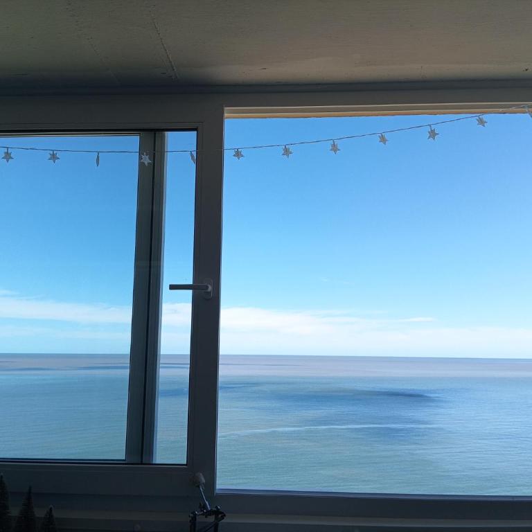 Apartamento Frente al Mar piso 12 - Two-Bedroom Apartment - 8