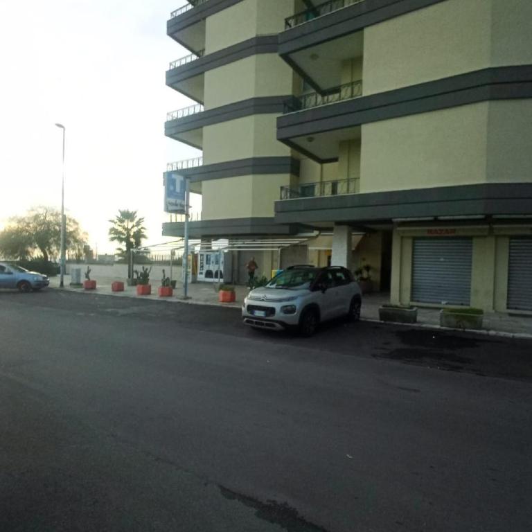 Gallipoli Lido San Giovanni appartamento fronte mare - Casa con 3 Camere da Letto - 2