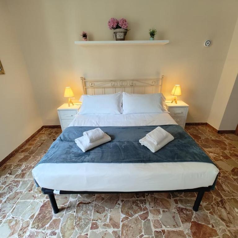 Suite Eleonora - Appartamento con 1 Camera da Letto - 17