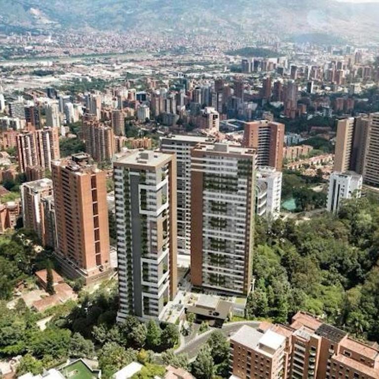 El Poblado Prime Location Medellin Apt - Two-Bedroom Apartment with City View - 14